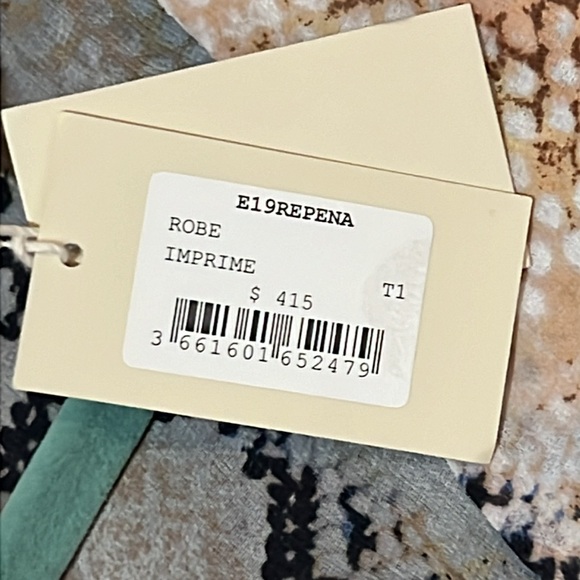 NWT Maje Repena Snake Print Midi Dress without detachable slip lining - Picture 3 of 3